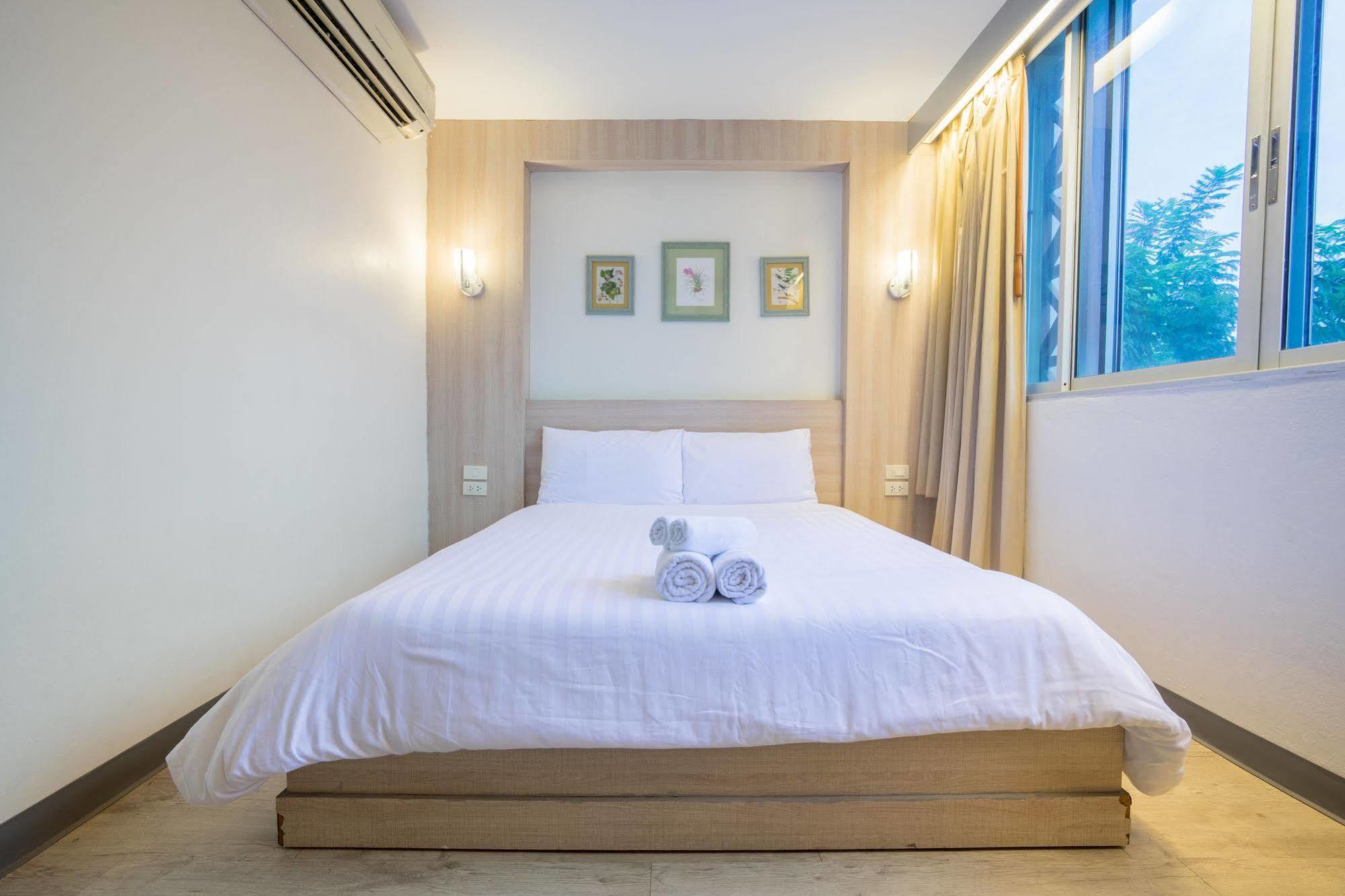 Oyo 437 Hostel Na Nara Bangkok Zewnętrze zdjęcie