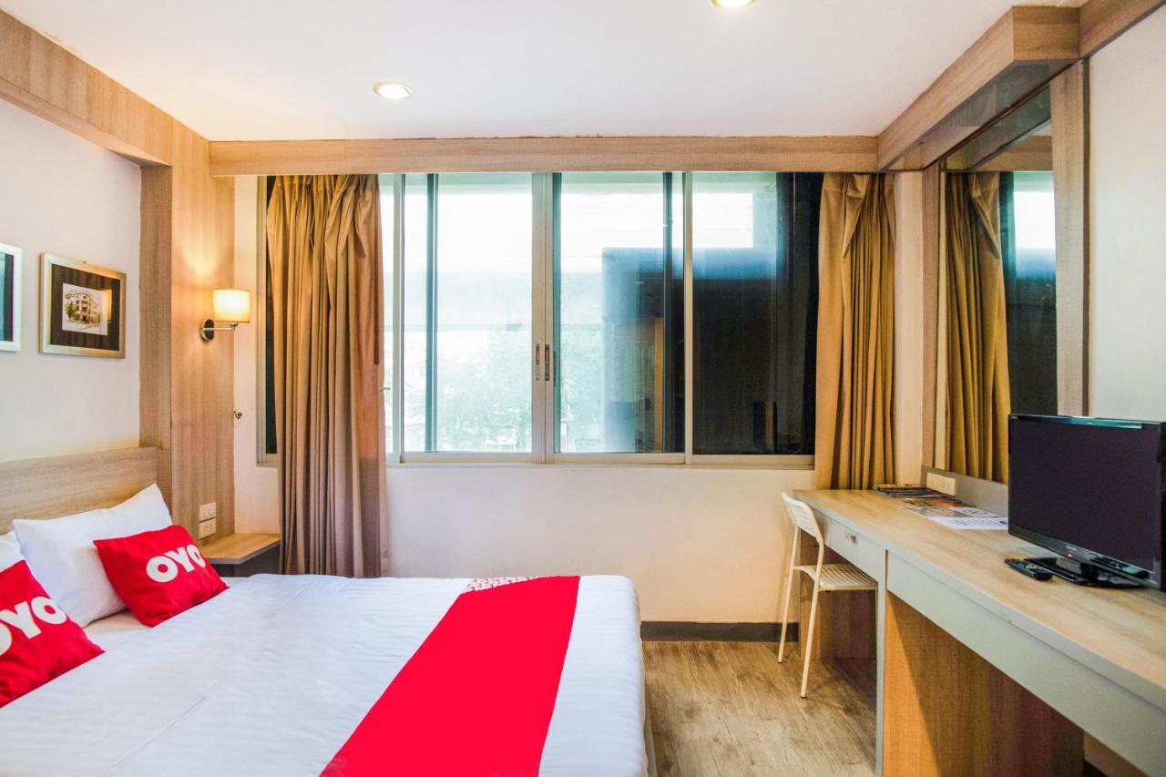 Oyo 437 Hostel Na Nara Bangkok Zewnętrze zdjęcie