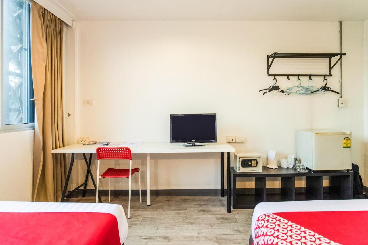 Oyo 437 Hostel Na Nara Bangkok Zewnętrze zdjęcie