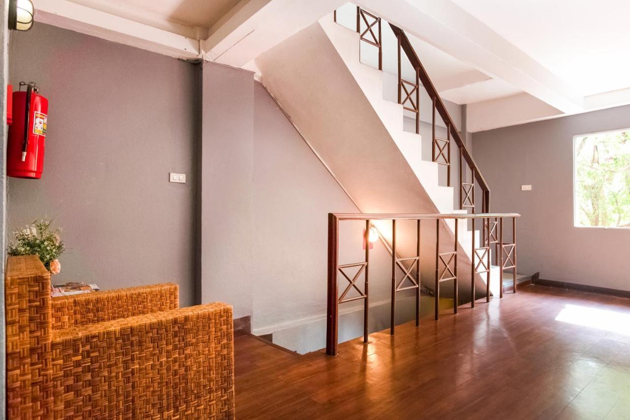 Oyo 437 Hostel Na Nara Bangkok Zewnętrze zdjęcie